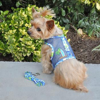 NEW-Doggie Design Cool Mesh Dog Harness with Leash - Catching Waves