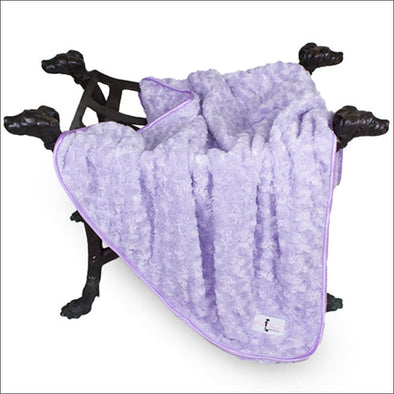 Hello Doggie Rosebud Dog Blanket: Lilac - Rosebud Blankets